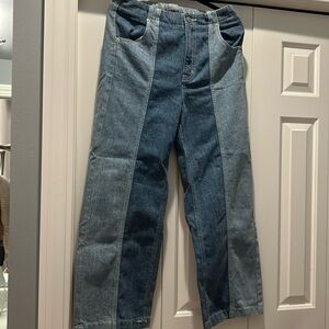 BDG High and Wide size 29 jeans